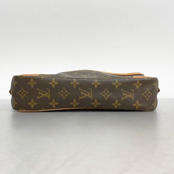 1240001053470 3 Louis Vuitton Compiegne 28 Monogram Clutch Bag Brown