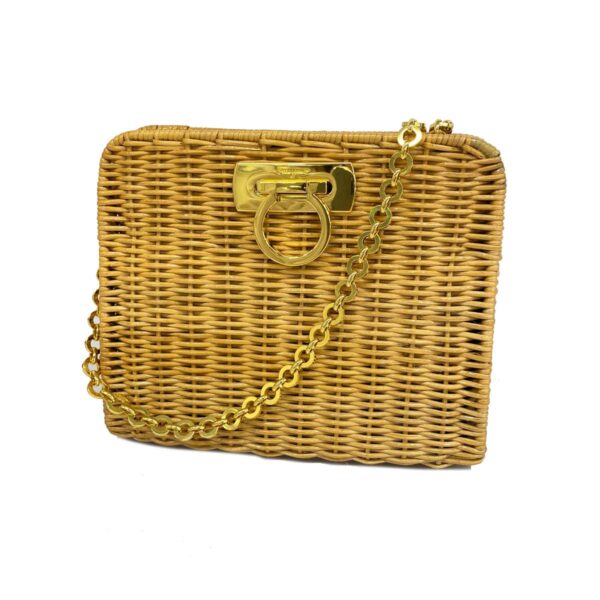 1240001053517 1 Salvatore Ferragamo Gancini Rattan Shoulder Bag Beige