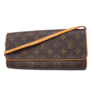 1240001053760 1 Louis Vuitton Amarante Vernis Alma GM