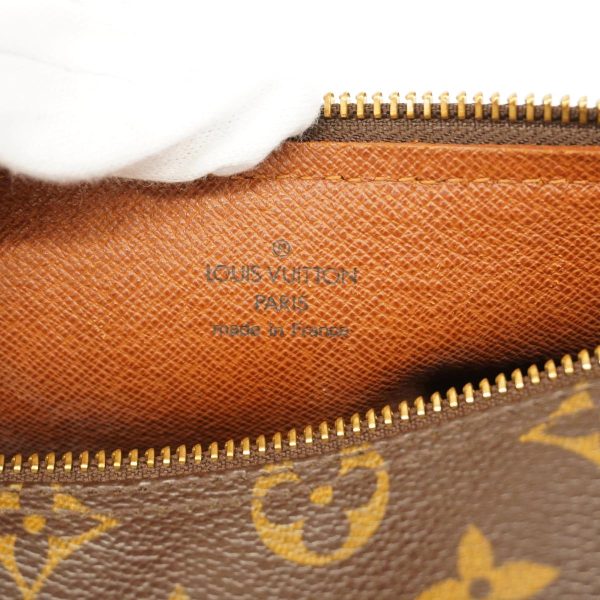 1240001053882 5 Louis Vuitton Papillon 26 Monogram Handbag Brown