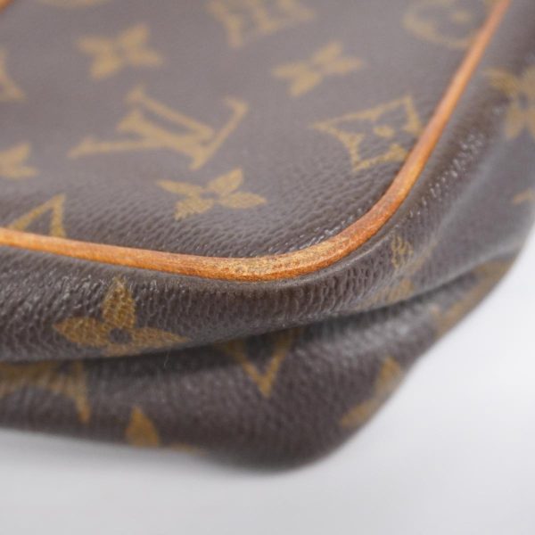 1240001053909 9 Louis Vuitton Compiegne 23 Monogram Clutch Bag Brown