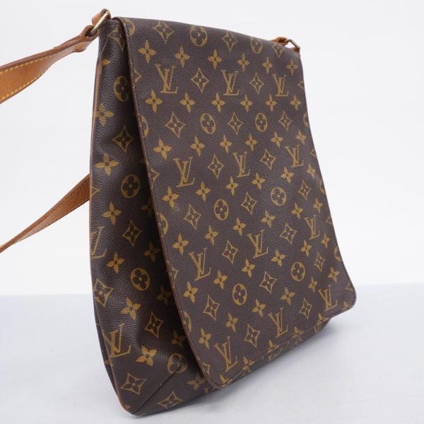 1240001053911 2 Louis Vuitton Musette Monogram Shoulder Bag Brown