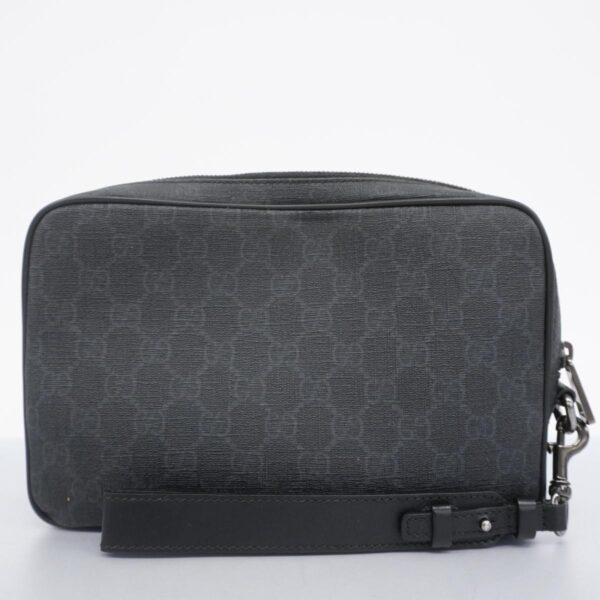 1240001054236 13 Gucci GG Supreme Clutch Bag Black