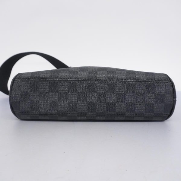 1240001054273 3 Louis Vuitton Mick PM Damier Graphite Shoulder Bag Black