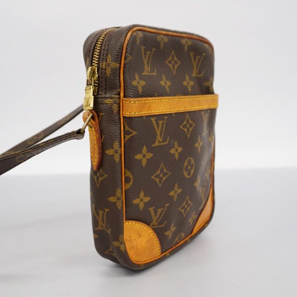 1240001054479 2 Louis Vuitton Danube Monogram Shoulder Bag Brown