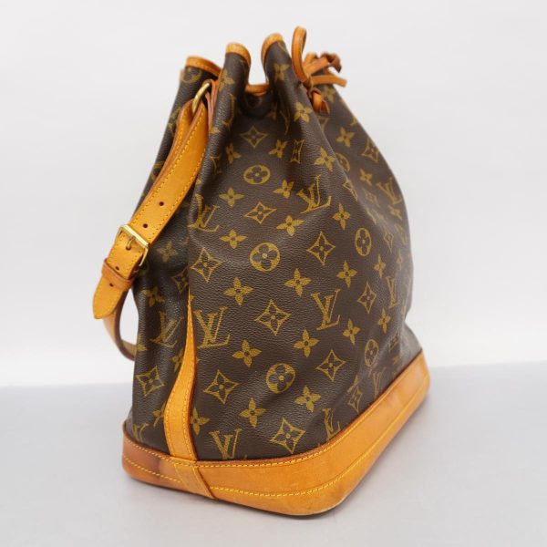 1240001054582 2 Louis Vuitton Noe Monogram Shoulder Bag Brown