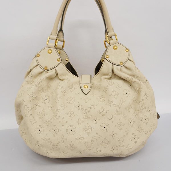 1240001054591 17 Louis Vuitton L Mahina Tote Bag Coquille