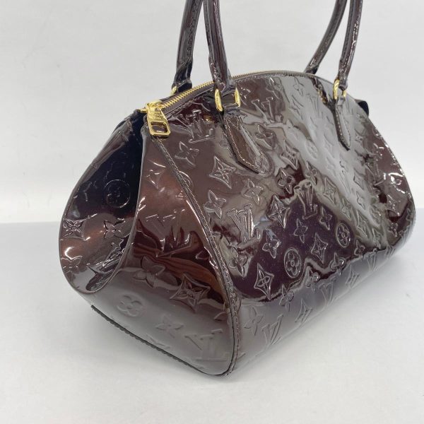 1240001054882 2 Louis Vuitton Sherwood Gm Vernis Shoulder Bag Amarant