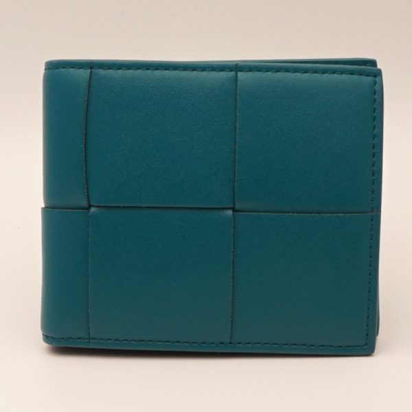 1240002047472 1 1 BOTTEGA VENETA 749455 Bi fwallet cassette coin Blue wallet