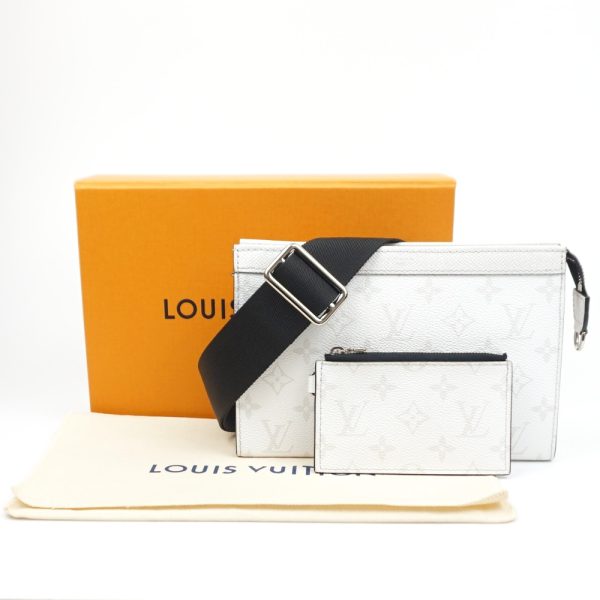 1240002050527 7 LOUIS VUITTON Gaston Wearable Wallet Taigarama 2way White