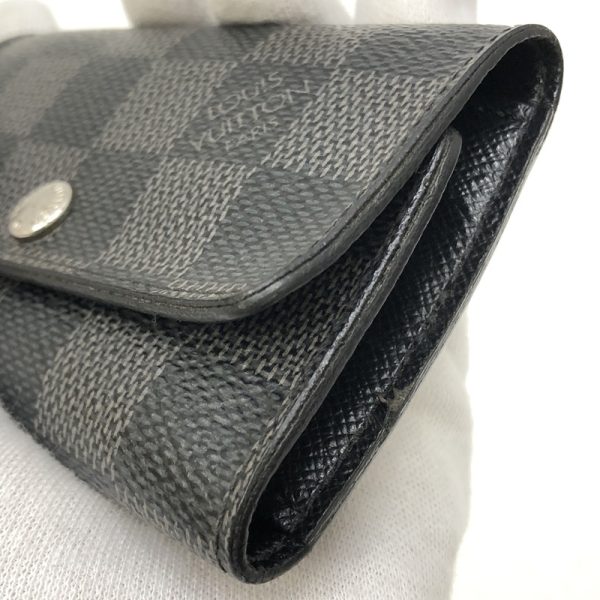 125 20230802 a 1 11 Louis Vuitton Multicle 6 Key Case Damier Graphite Black