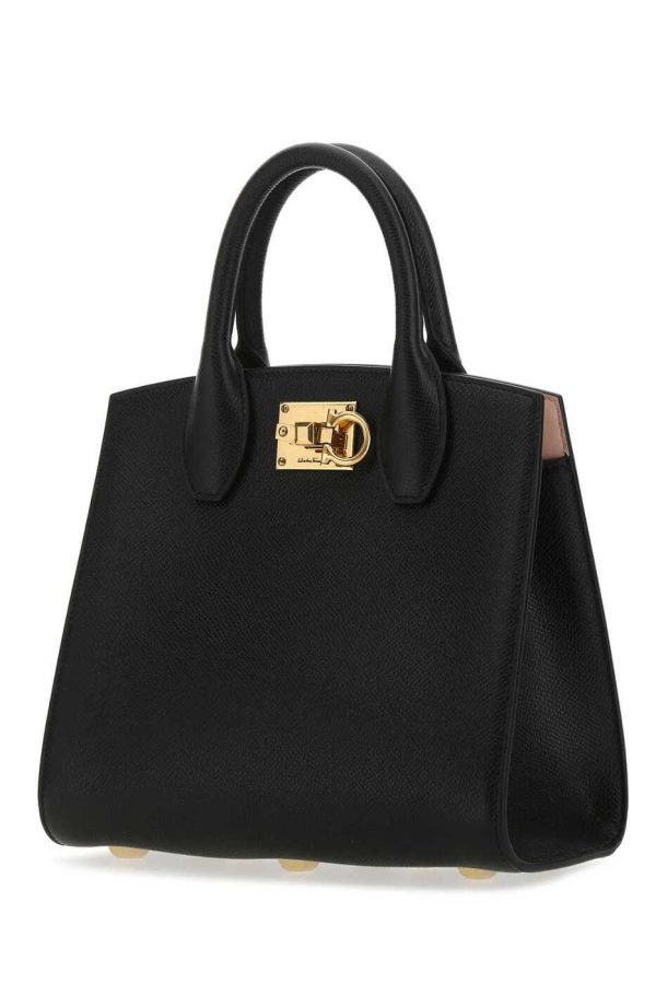 143c5866b219eb3 ia 2 Ferragamo Autumn Winter Tote Nero Bonbon