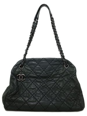 1722238780019 Ferragamo Gancini Handbag Black