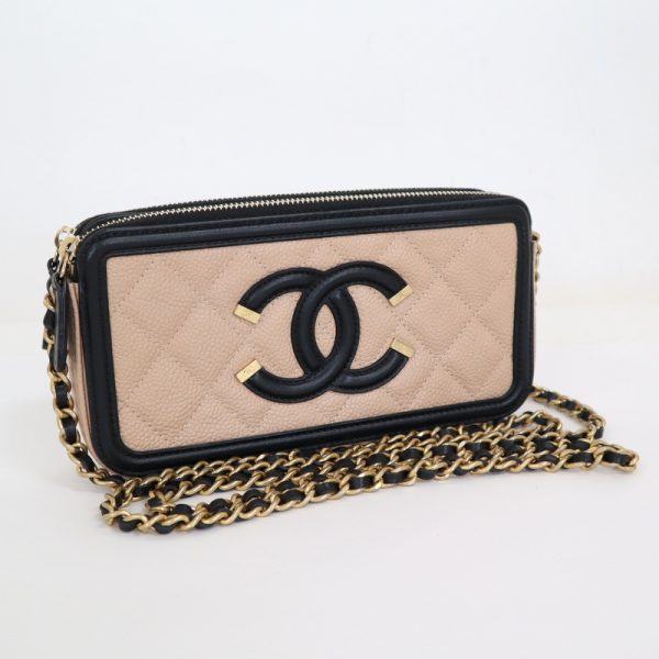 2000111256100113 1 CHANEL CC Filigree Chain Wallet Caviar Skin Beige Black A84450