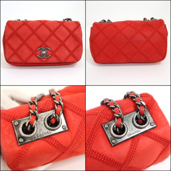 2000111256300112 2 CHANEL shoulder bag W chain antique red