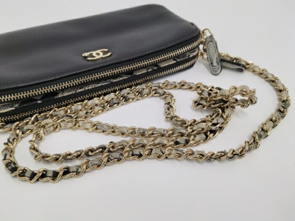 2000111259300142 6 CHANEL chain shoulder wallet lucky flower black