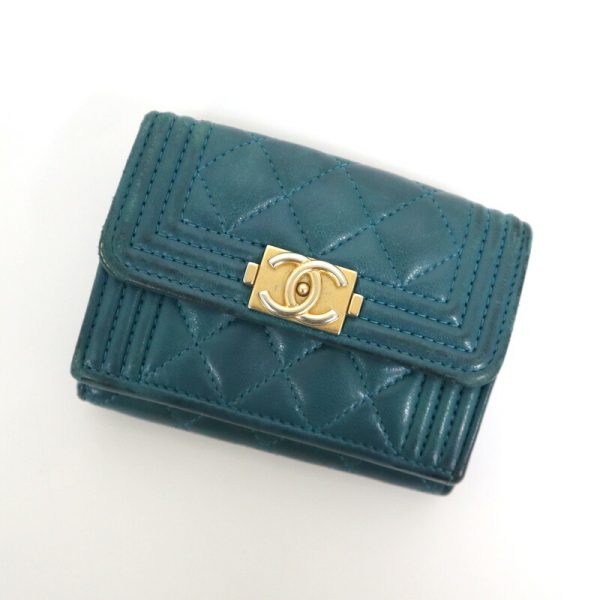 2000114255000146 1 CHANEL Wallet Boy Chanel Blue A84432