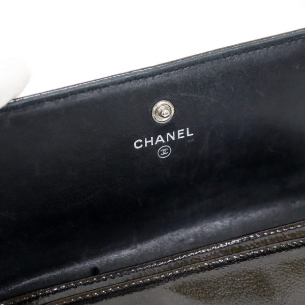 2000114256100035 5 Chanel bi flong wallet medium enamel black Wallet