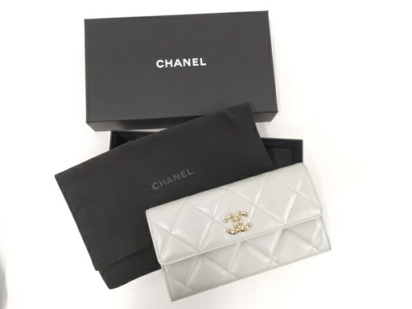 2000114258700099 9 CHANEL long wallet Matelasse lambskin here mark Black