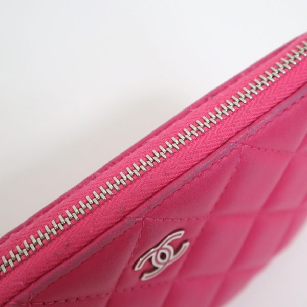 2000121256100049 5 Chanel coin case Matelasse lambskin pink