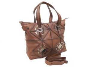 2000195256100010 1 Louis Vuitton Monogram Viva cite MM Shoulder Bag Brown