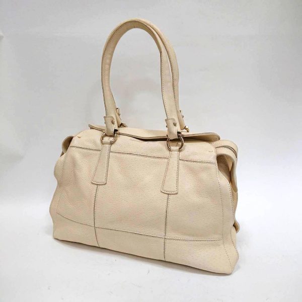 2000196256100010 1 Salvatore Ferragamo handbag Gancini white