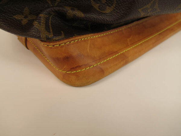 20004606 6 Louis Vuitton Noe Monogram Shoulder Bag