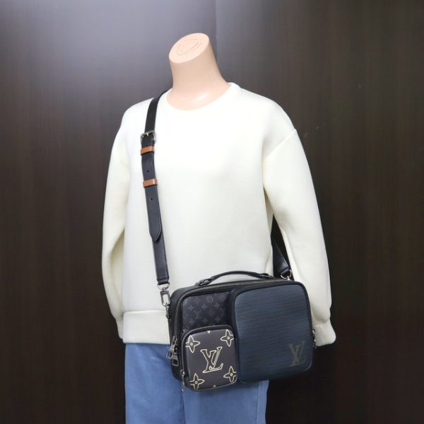 2000773256500354 9 Louis Vuitton Patchwork Messenger Multi Pocket Eclipse Black