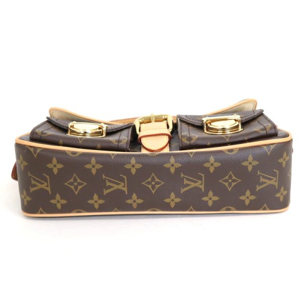 2000773256500489 7 Louis Vuitton Hudson PM Monogram