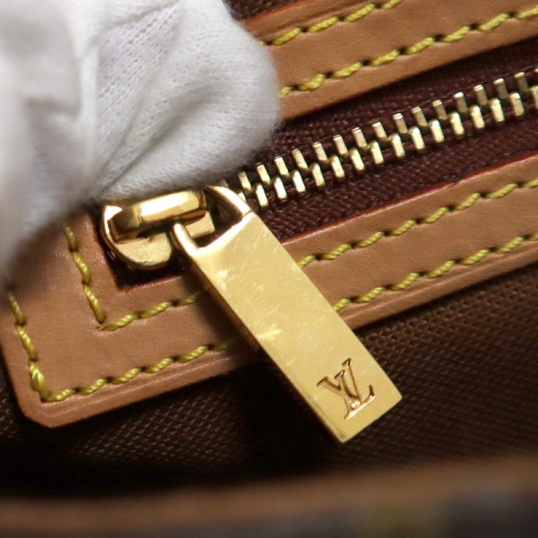 2000773256500657 8 Louis Vuitton Monogram Mini Looping Handbag