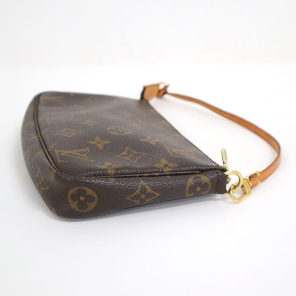 2000803255000389 4 Louis Vuitton Pochette Accessoire Handbag Monogram