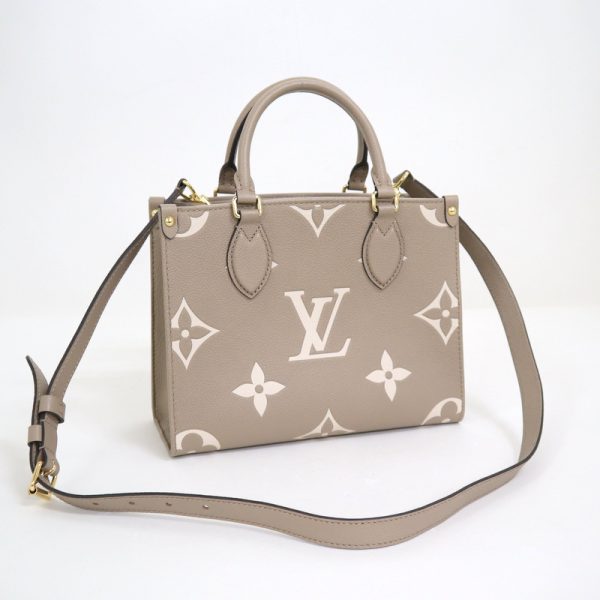 2000803255000426 1 Louis Vuitton On the Go PM 2WAY Bag Empreinte Tourtrail