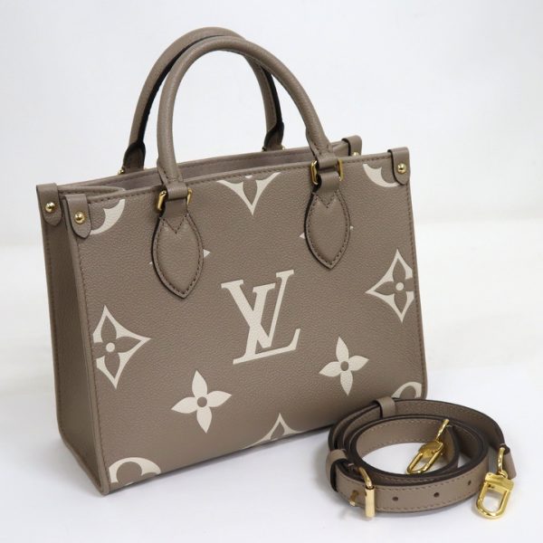 2000803256200005 1 Louis Vuitton On the Go PM 2Way Empreinte Tourtrail