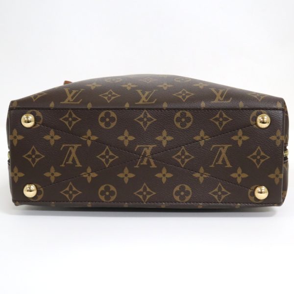 2000803256300267 7 Louis Vuitton Voltaire tote bag monogram