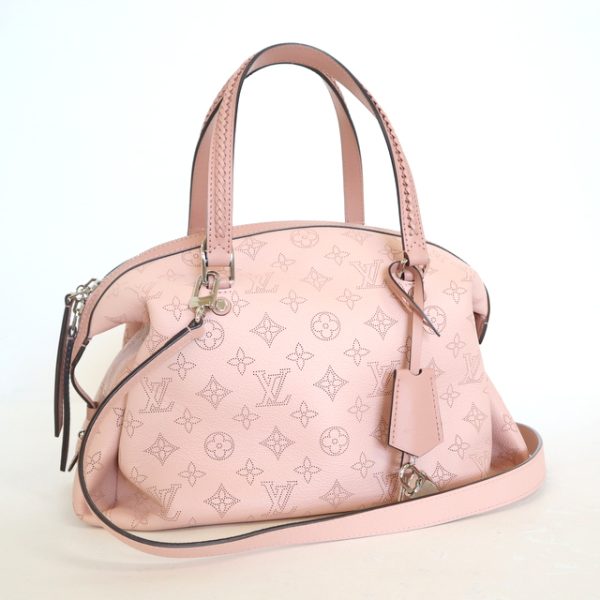 2000803256500252 1 Louis Vuitton Asteria 2WAY Mahina Magnolia Pink