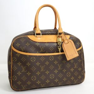 2000803256500400 1 Louis Vuitton Alma Damier Handbag Brown