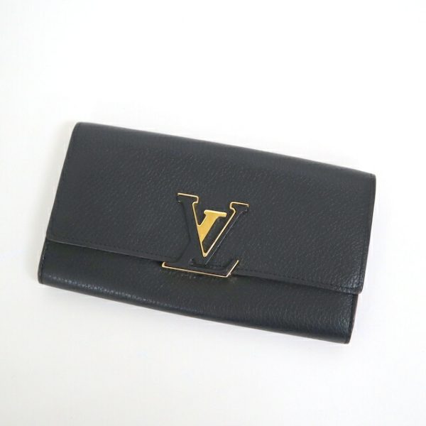 2001017256000140 1 Louis Vuitton Capucine bi flong wallet Taurillon Black