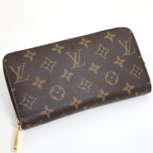 2001017256000251 1 Louis Vuitton Zippy Wallet Monogram Fuchsia