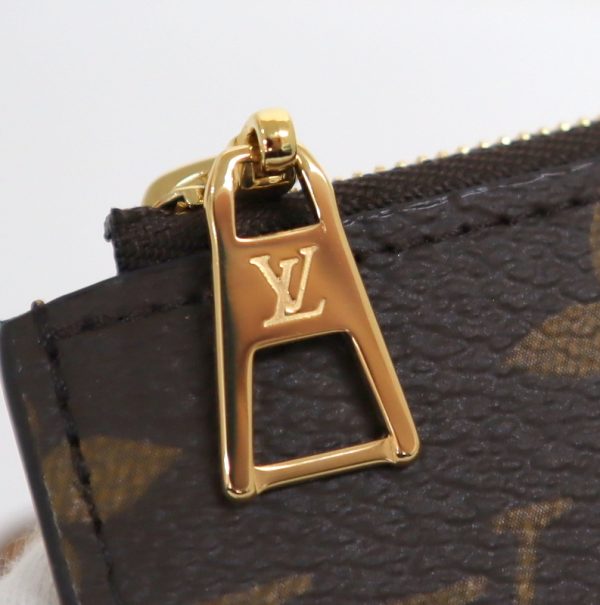 2001017256000255 6 Louis Vuitton Portefeuille Victorine Wallet