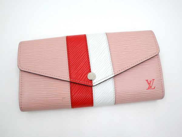 2001017256100044 1 Louis Vuitton Portefeuille Sara Wallet Epi Rose Ballerine M62986