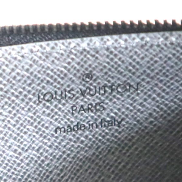 2001017256500226 6 Louis Vuitton Coin Card Folder Eclipse Reverse Black M69533