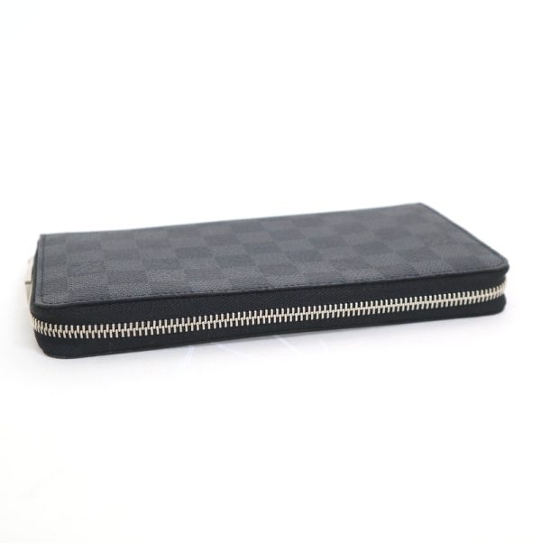 2001017256500714 4 Louis Vuitton Zippy Organizer NM Graphite Long Wallet Black