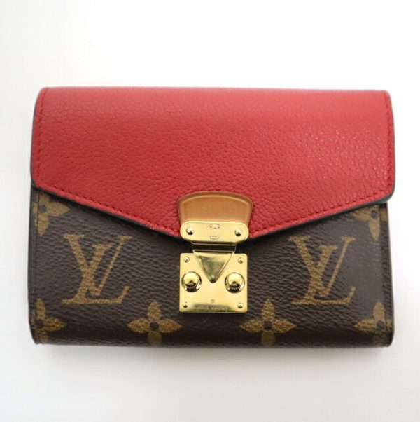 2001017256600511 1 Louis Vuitton Portefeuille Pallas Tri fWallet Monogram Sleeves