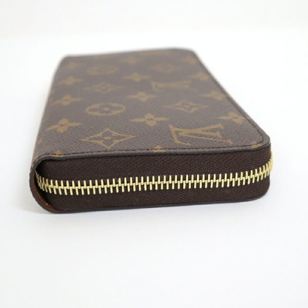 2001017256600733 4 Louis Vuitton Zippy Wallet Long Wallet Monogram