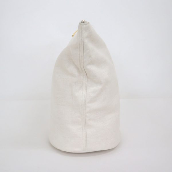 2010298255000035 3 Bottega Veneta Bucket Bag No Handle White