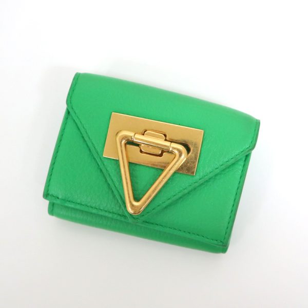 2010303256000021 1 Bottega Veneta tri fodl wallet green