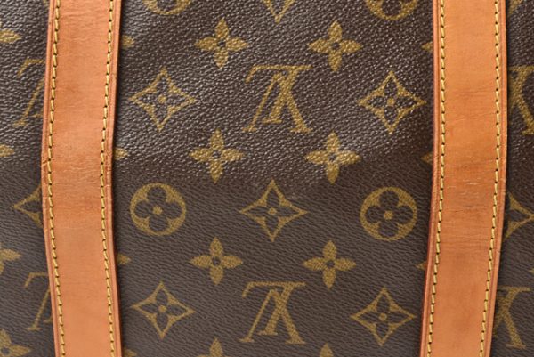 201031 18 lv 11 Louis Vuitton Keepall 55 Monogram Shoulder Bag