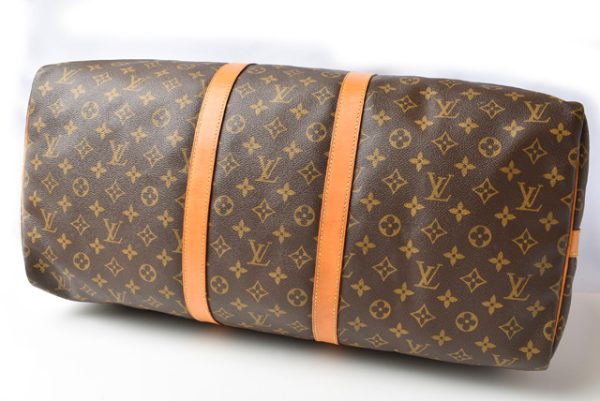 201031 18 lv 8 Louis Vuitton Keepall 55 Monogram Shoulder Bag