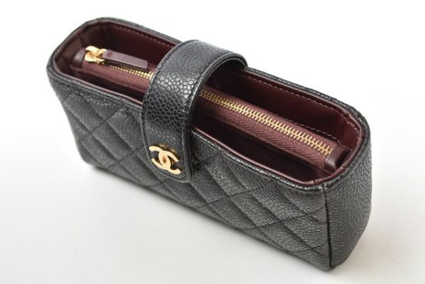 201031 23 ch 2 Chanel Pouch Card Case Quilted Caviar Skin Black