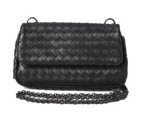 201031 24 bv 1 Bottega Veneta Clutch Bag Shoulder Chain Black